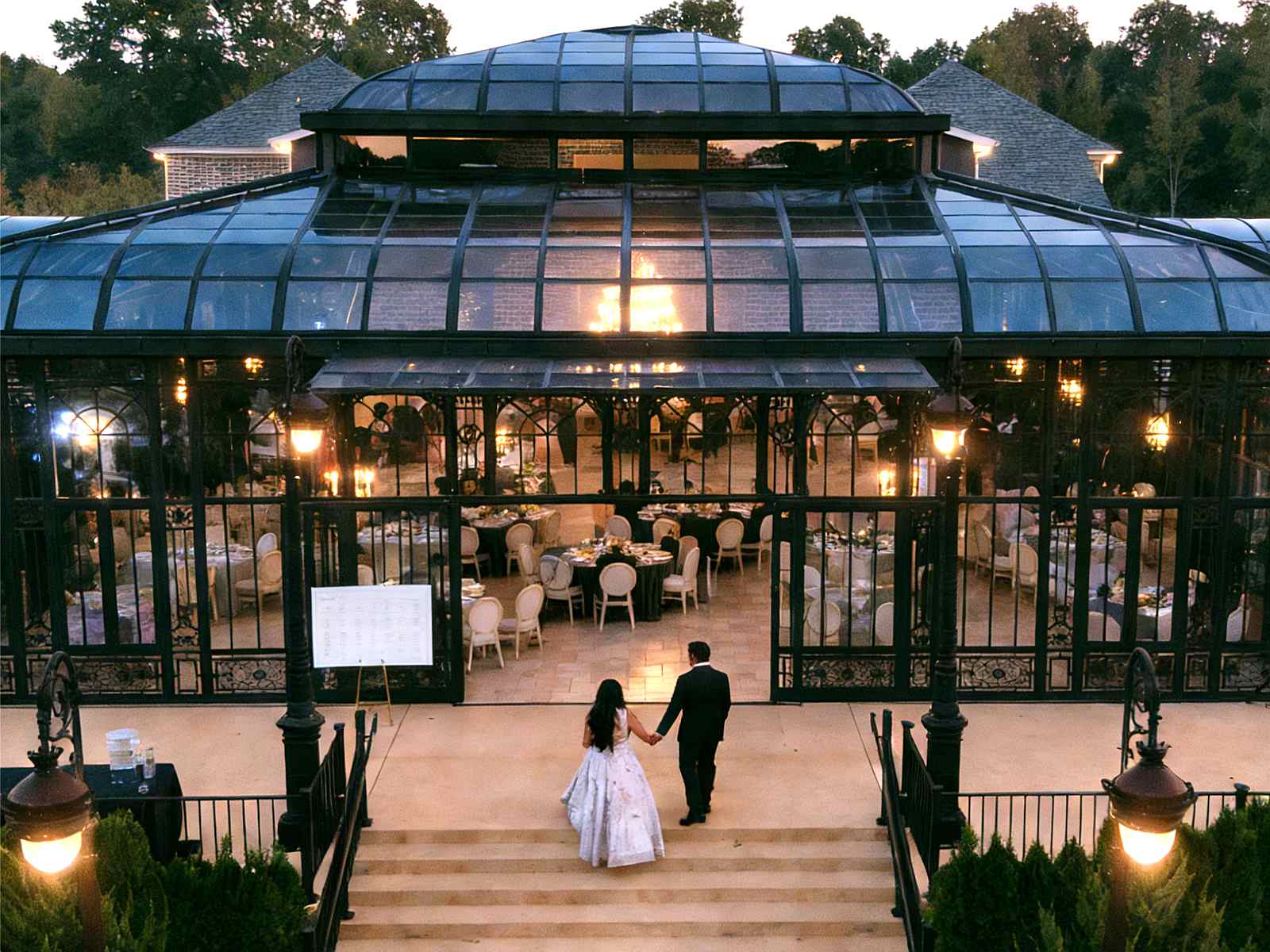 aluminum sunroom, wedding venue, commercial structure, Kansas Wedding Venue Sunroom: 5,400 sq ft Aluminum Structure